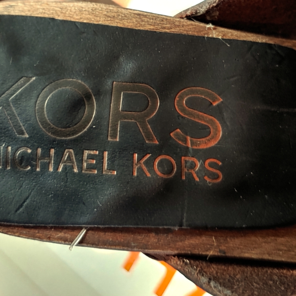 Authentic Kors by Michael Kors Platform Clog - Picture 6 of 8